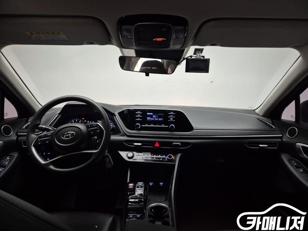 Hyundai Sonata 2.0 Smart thumbnail 6