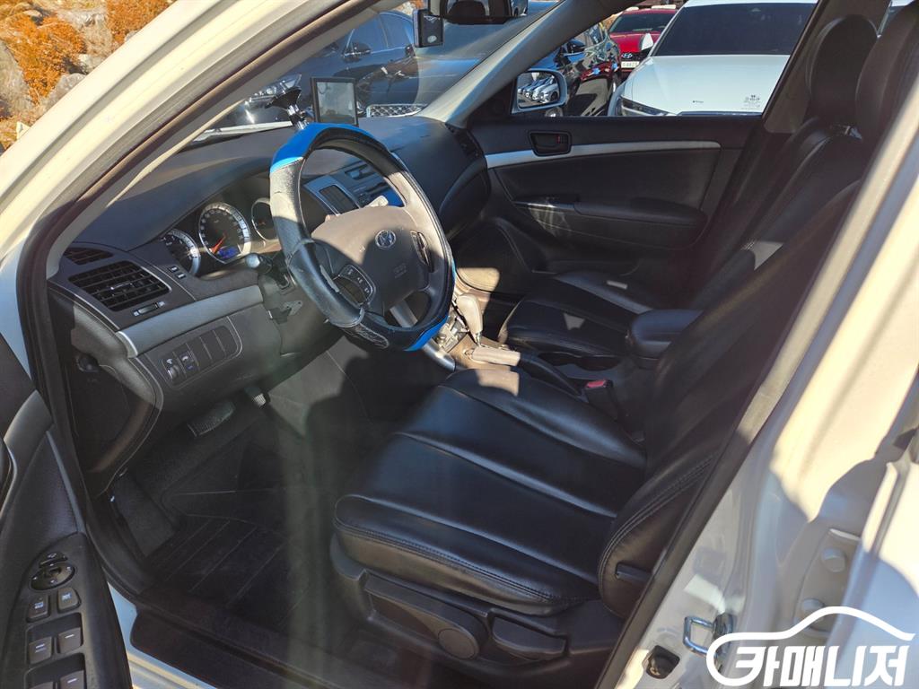 Hyundai Sonata NF Sonata Transform N20 Luxury thumbnail 12