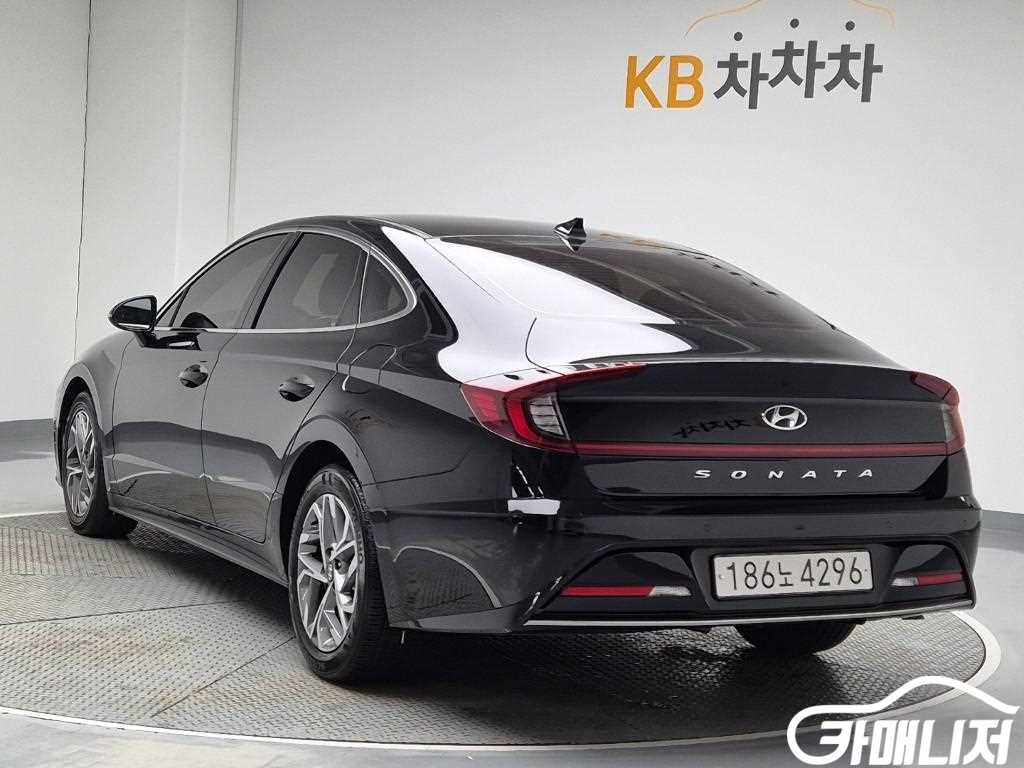 Hyundai Sonata 2.0 Premium Peulreoseu thumbnail 2
