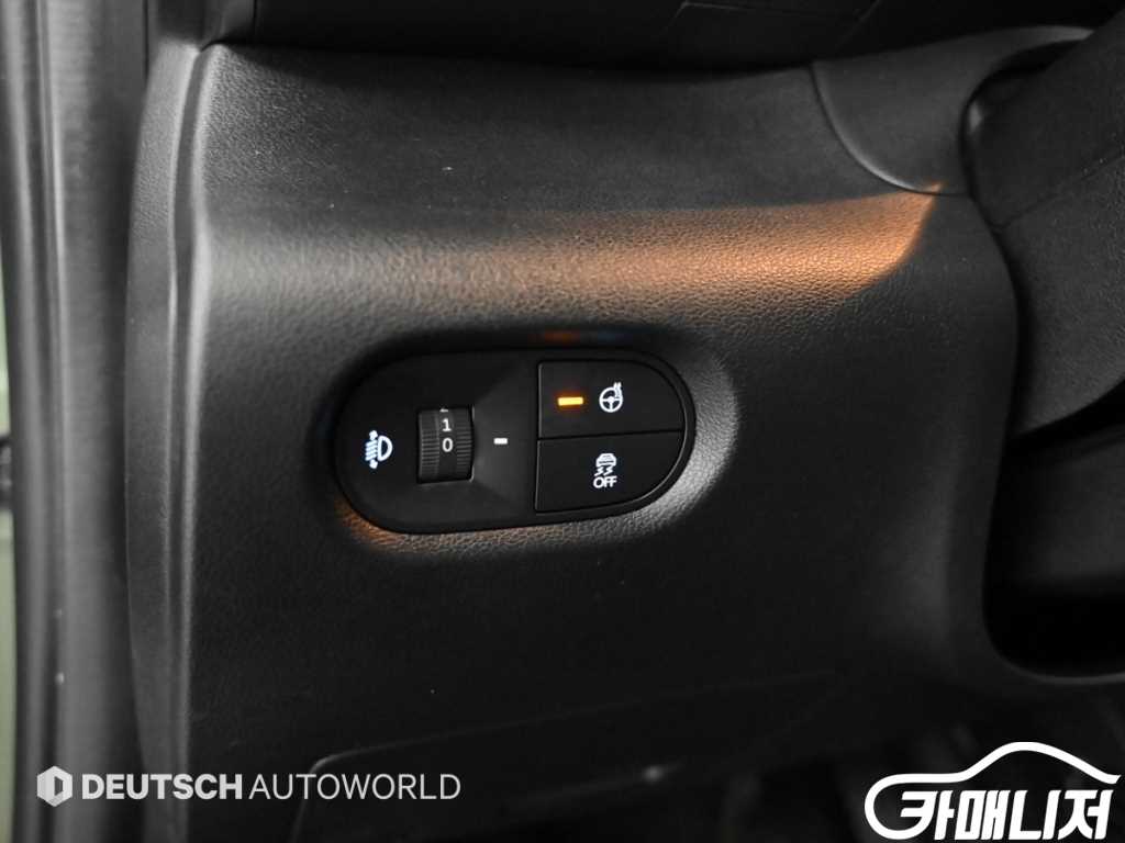 Hyundai Casper 1.0 Gasoline Van thumbnail 18