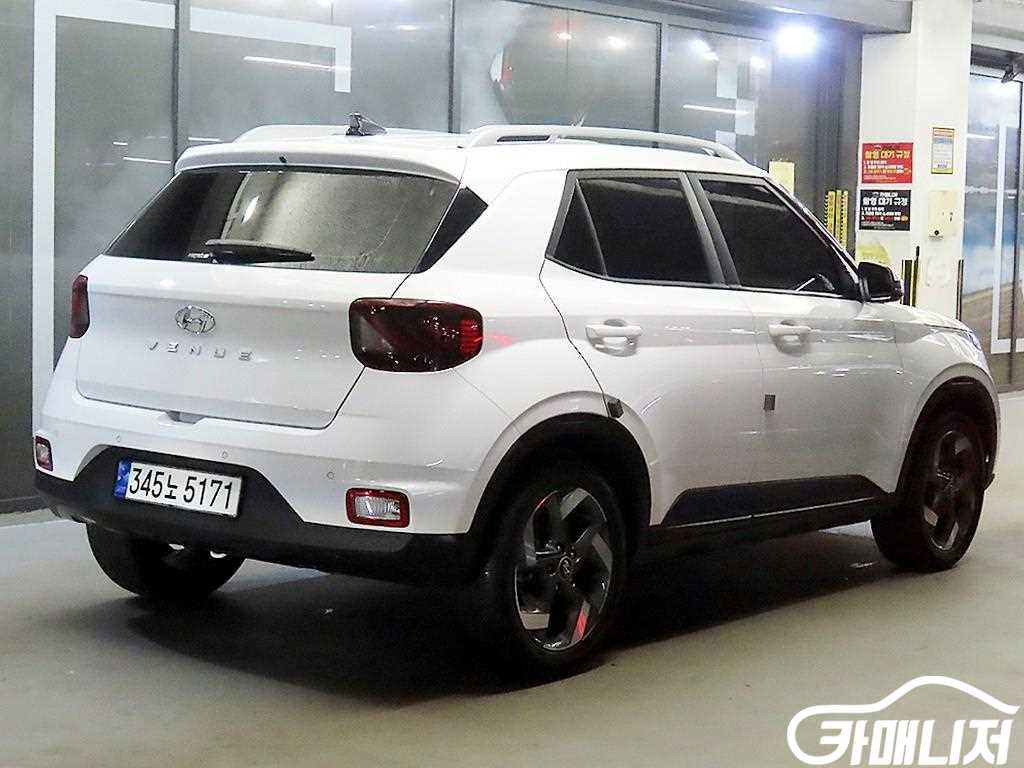 Hyundai Venue BeNew 1.6 Peulreokseu thumbnail 4