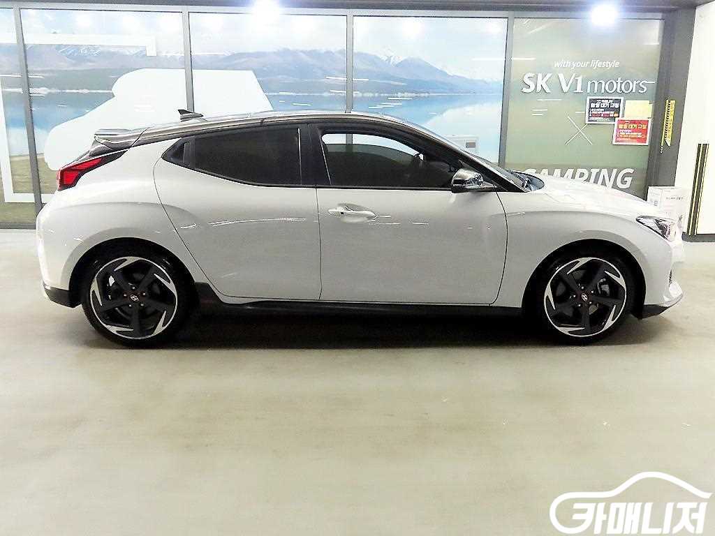 Hyundai Veloster 1.6 Turbo Sport thumbnail 3