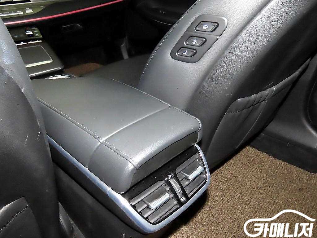 Hyundai Grandeur The New Grandeur IG Hybrid Exclusive thumbnail 18