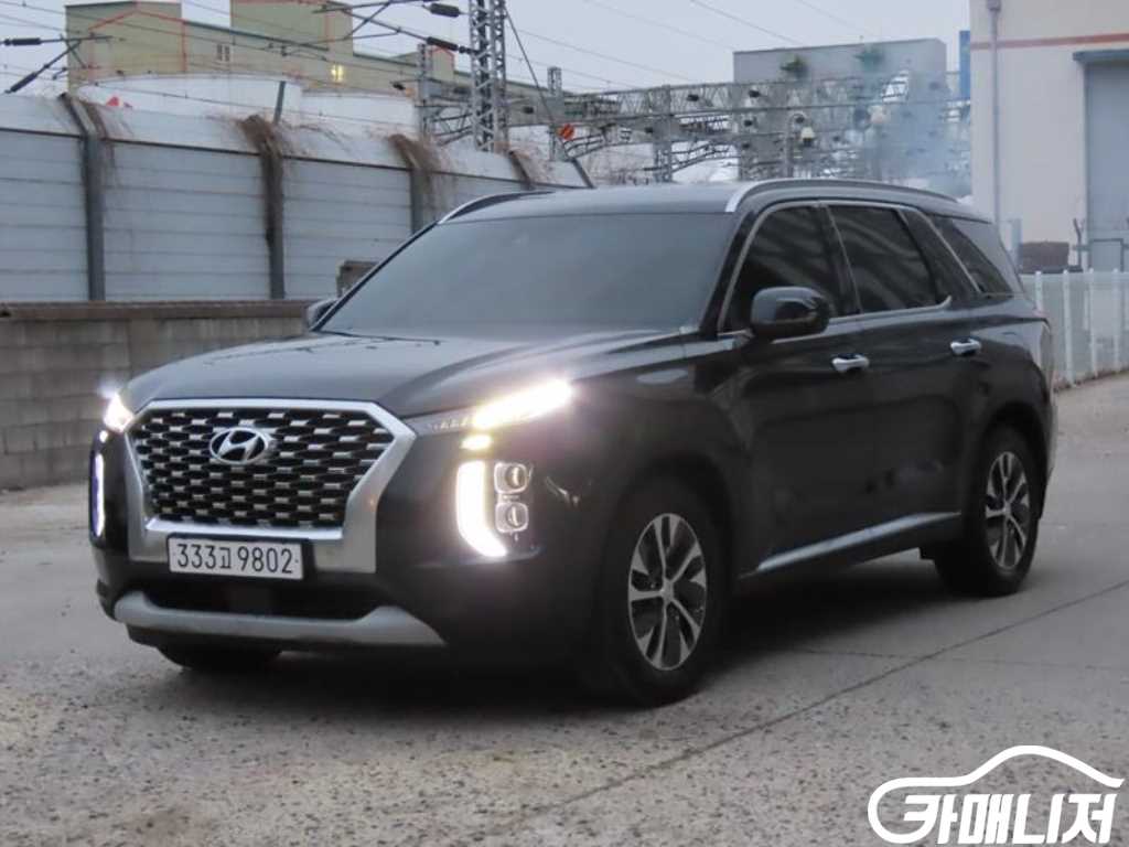 Hyundai Palisade Diesel 2.2 2WD thumbnail 2