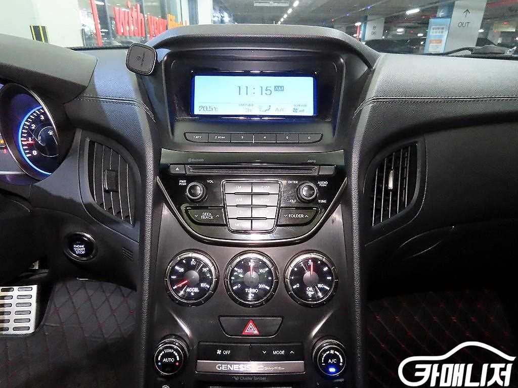 Hyundai Genesis The New Genesis Coupe 200 thumbnail 11