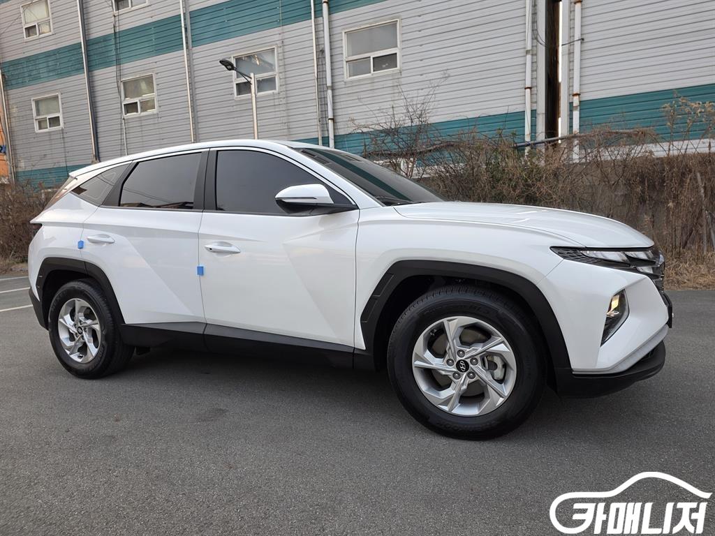 Hyundai Tucson Gasoline 1.6 Turbo 2WD Modern thumbnail 20
