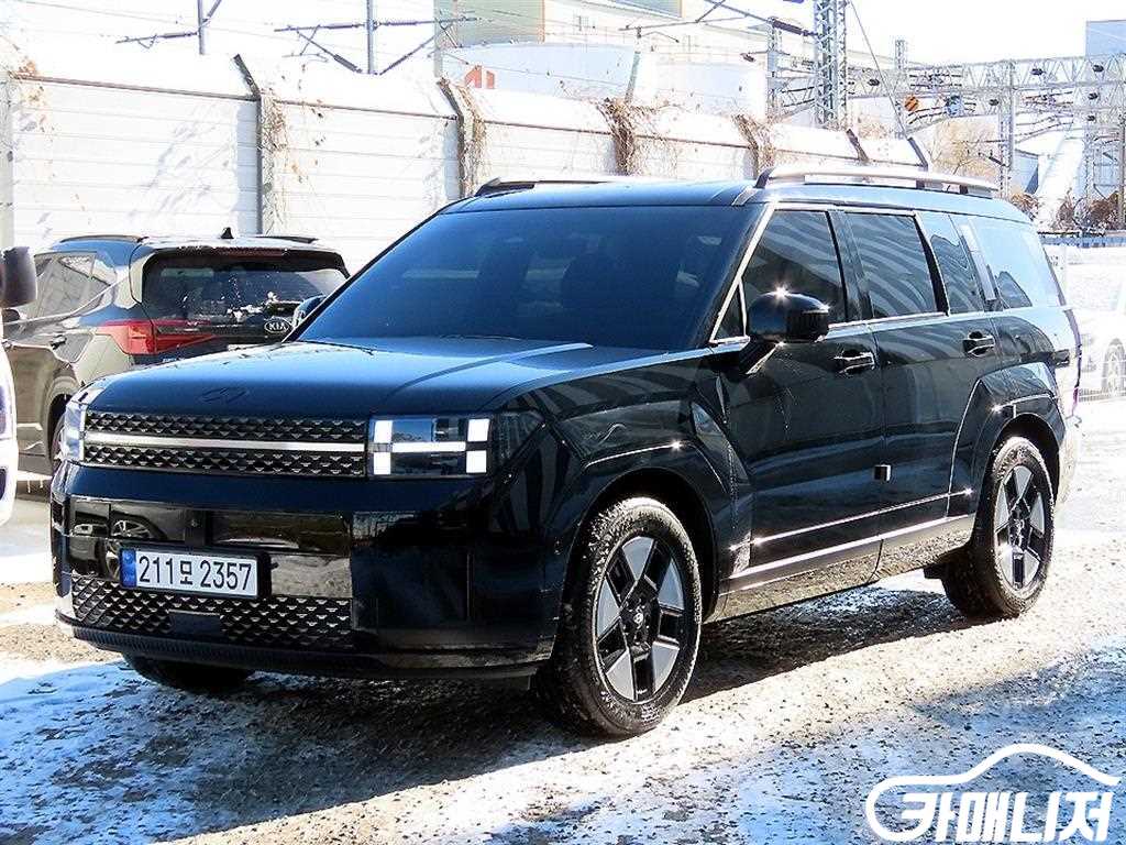 Hyundai Santa Fe Santa Fe Hybrid MX5 1.6T 2WD Calligraphy Black Ink thumbnail 2