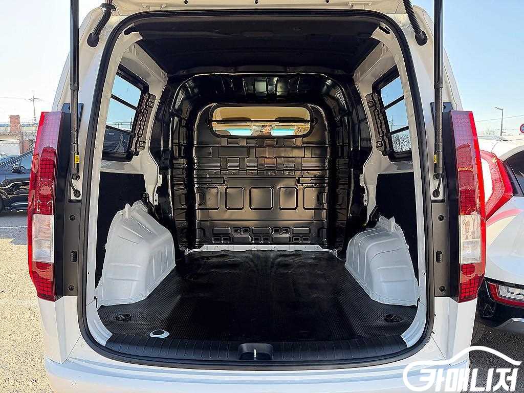 Hyundai Staria LPG Cargo Modern thumbnail 5