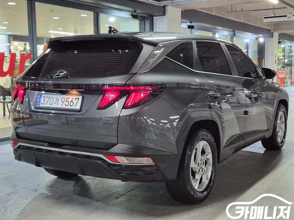 Hyundai Tucson Diesel 2.0 2WD Modern thumbnail 4