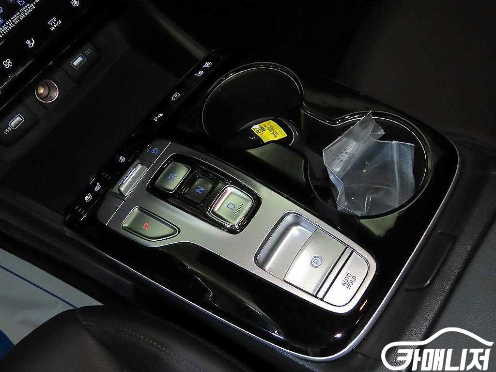 Hyundai Tucson Gasoline 1.6 Turbo 2WD Premium thumbnail 12