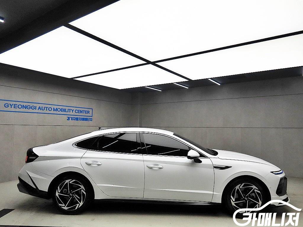 Hyundai Sonata Sonata The Edge Gasoline 1.6 Turbo thumbnail 2