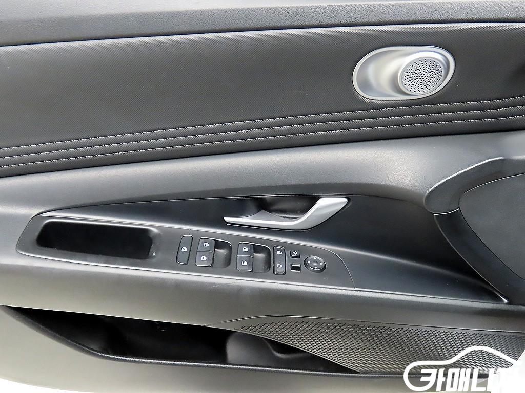 Hyundai Avante 1.6 Modern thumbnail 11