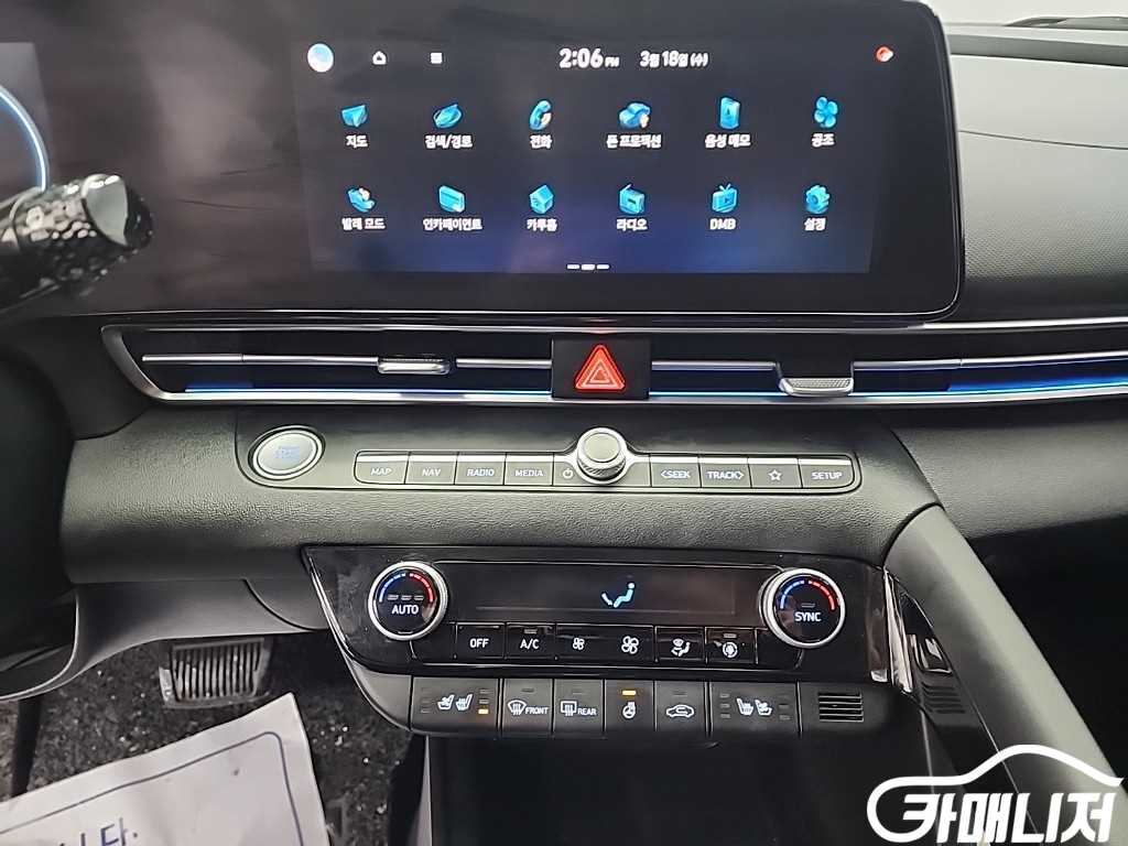 Hyundai Avante 1.6 Inspiration thumbnail 10