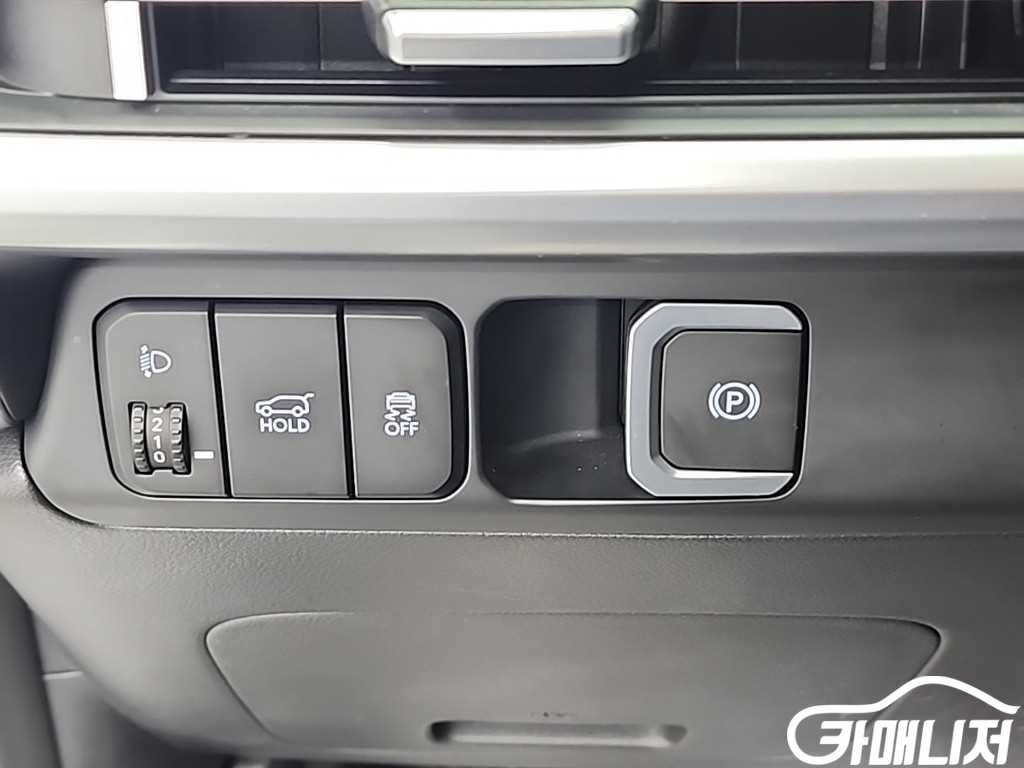 Hyundai Santa Fe Santa Fe Hybrid MX5 1.6T 2WD Prestige thumbnail 17