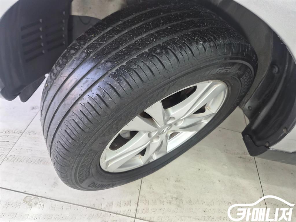 Hyundai Santa Fe Santa Fe Deo Style Diesel 2WD 2.0 MLX thumbnail 19