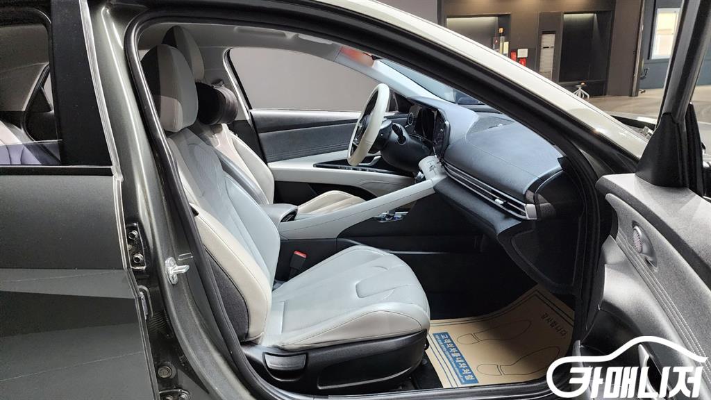 Hyundai Avante 1.6 Modern thumbnail 10