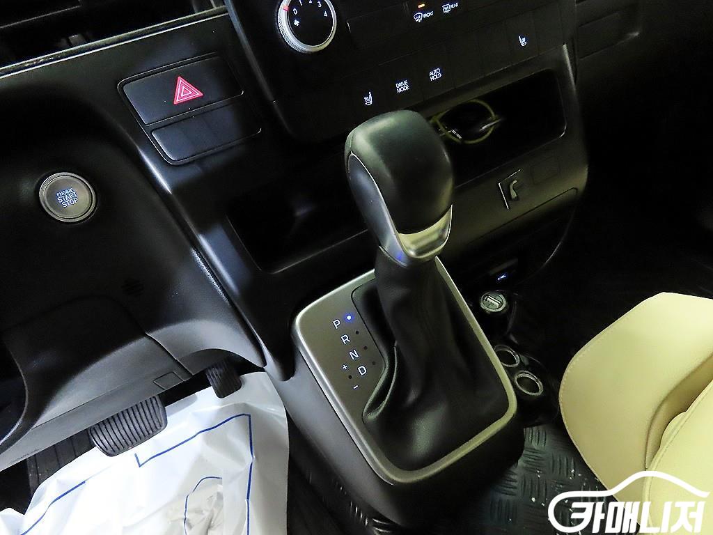 Hyundai Staria LPG Cargo Modern thumbnail 12