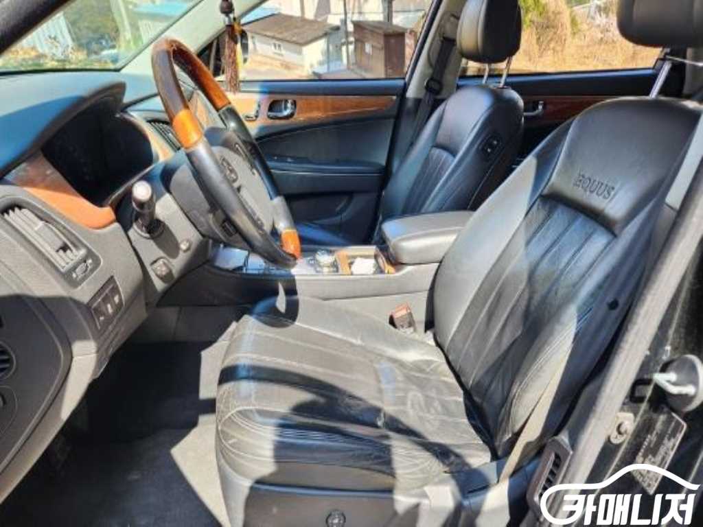 Hyundai Equus VS380 Prestige thumbnail 6