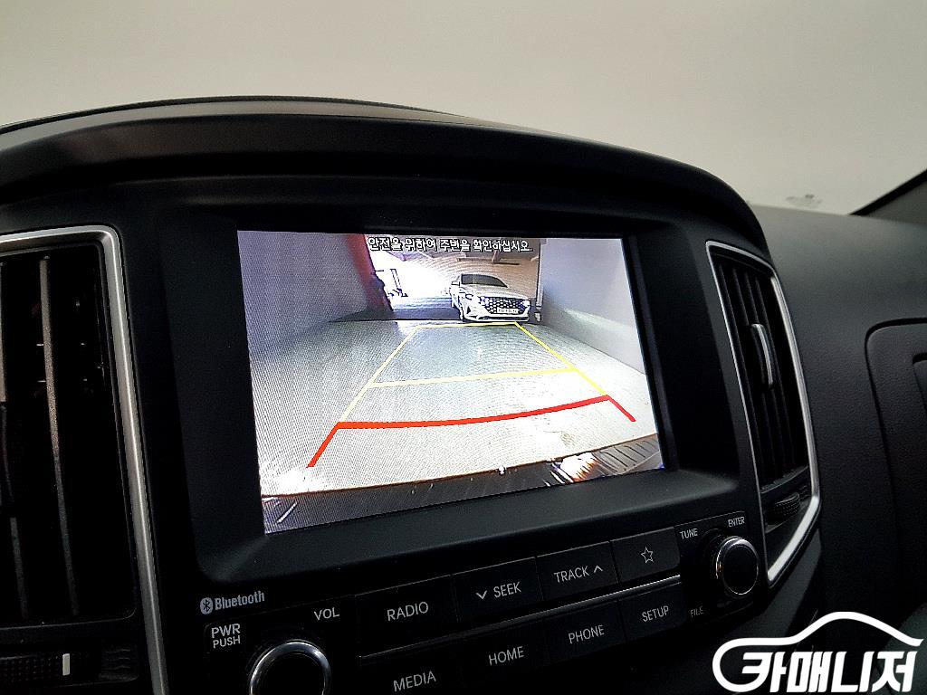 Hyundai Starex The New Grand Starex 2WD Urban 9-Seater thumbnail 11