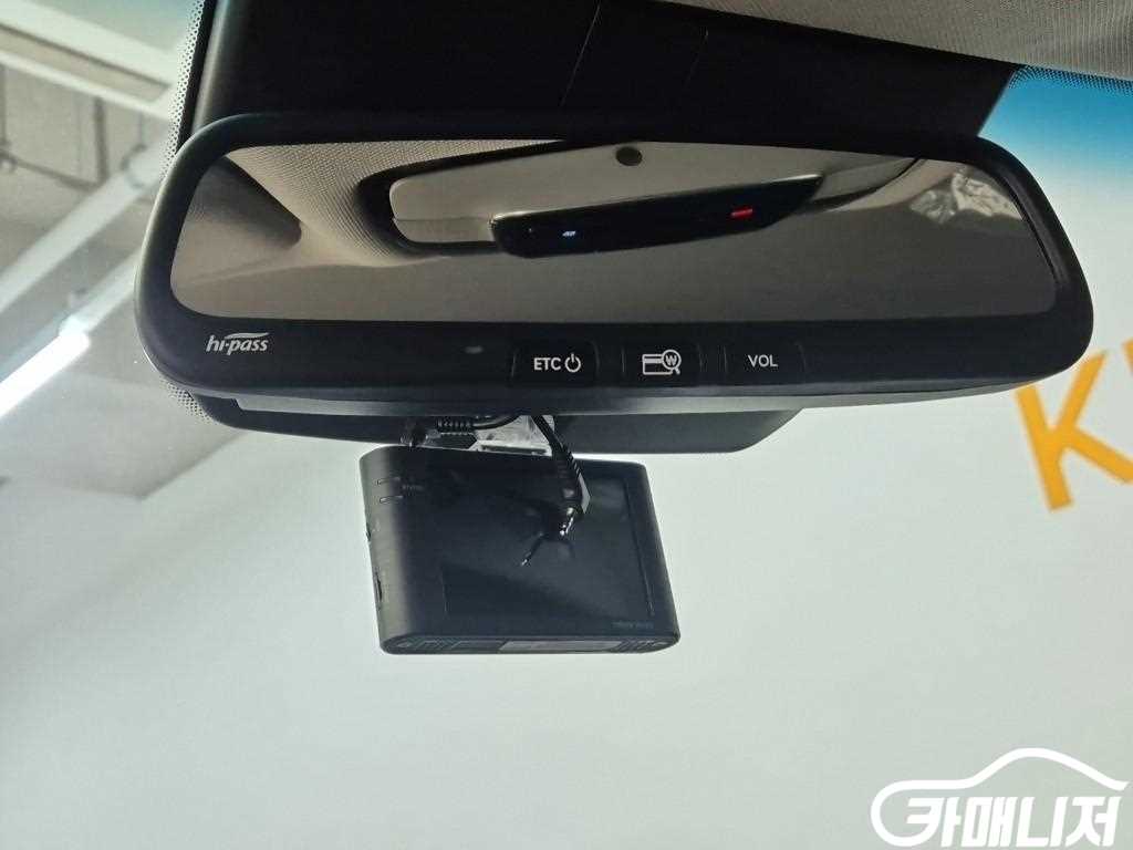 Hyundai Palisade Diesel 2.2 2WD thumbnail 16