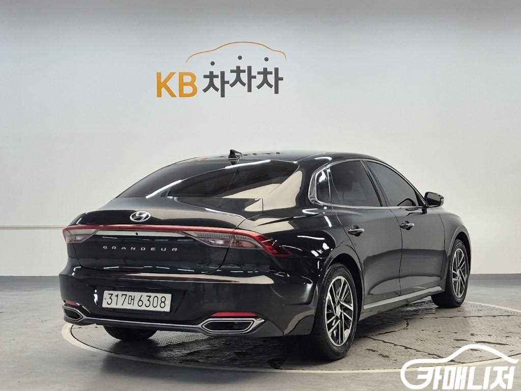 Hyundai Grandeur The New Grandeur IG LPI 3.0 Premium thumbnail 3