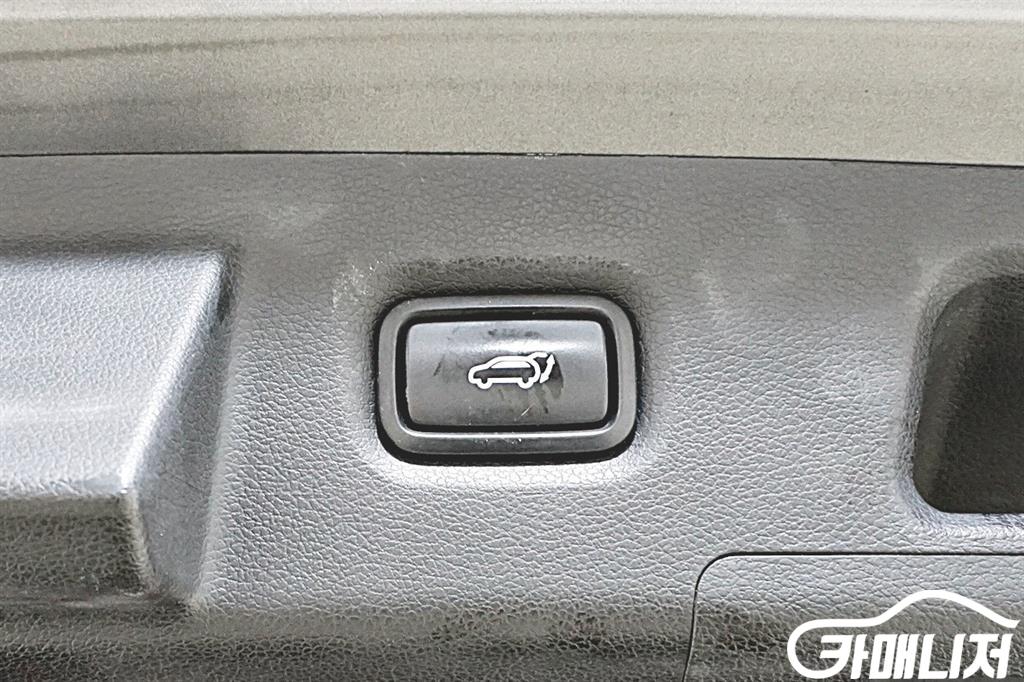 Hyundai Santa Fe Santa Fe TM Diesel 2.0 2WD thumbnail 6