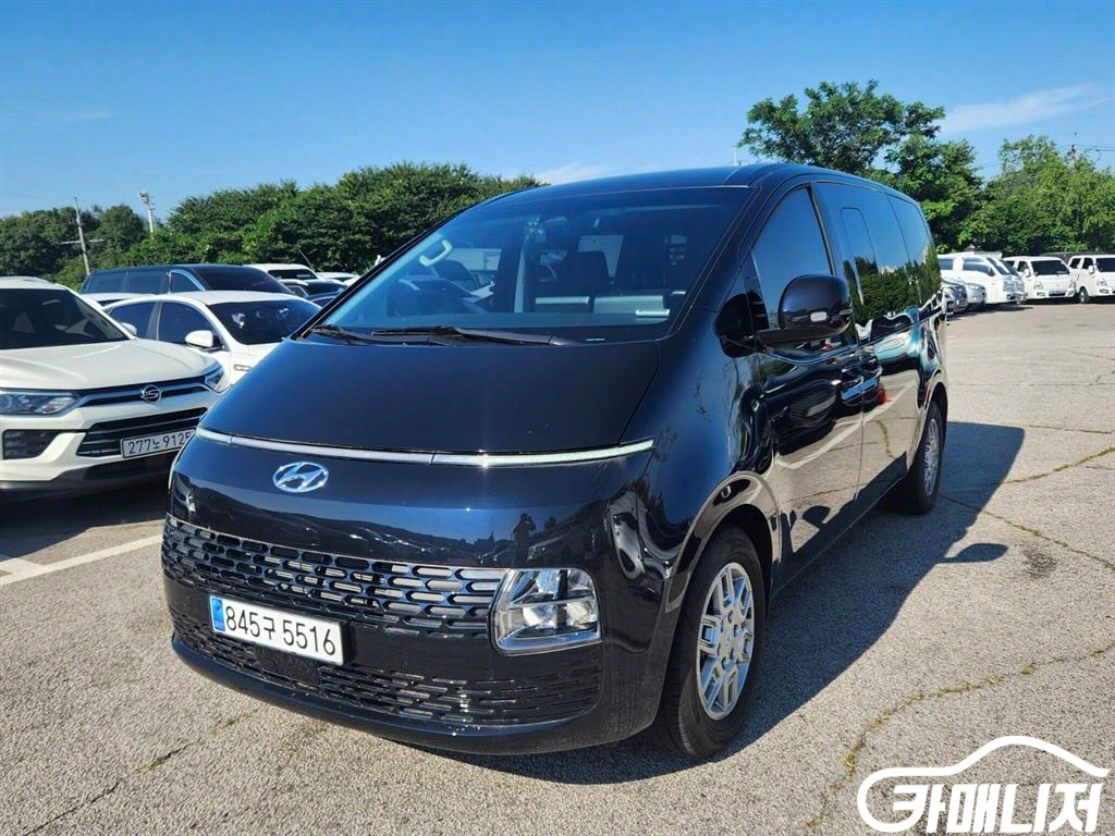 Hyundai Staria LPG Cargo Modern