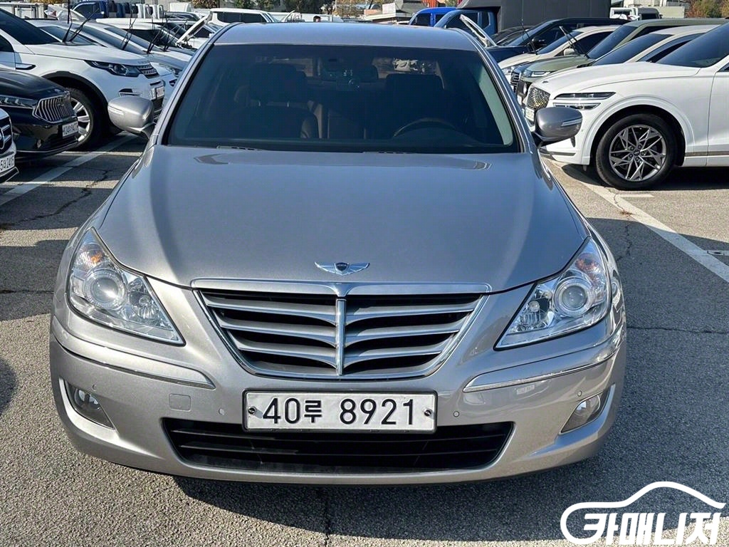 Hyundai Genesis BH330 LUXYRY thumbnail 2