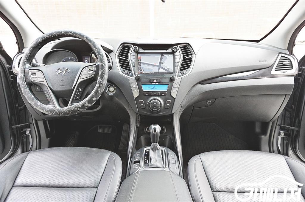 Hyundai Santa Fe Santa Fe DM Diesel 4WD 2.2 Premium thumbnail 8