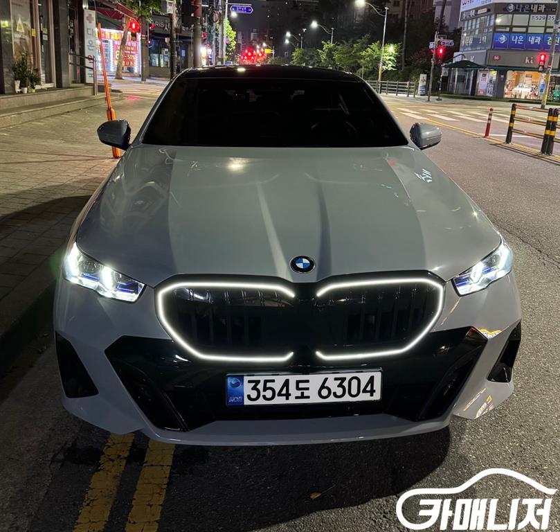 BMW 5 Series 520i